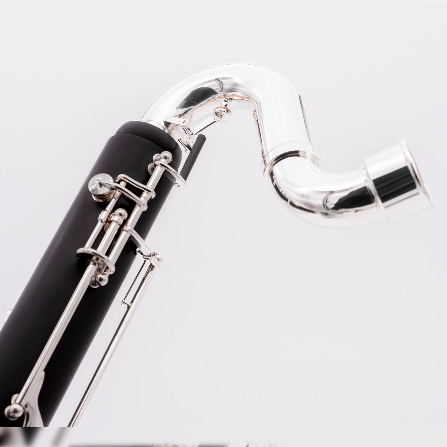 closeup of neck and register mechanism