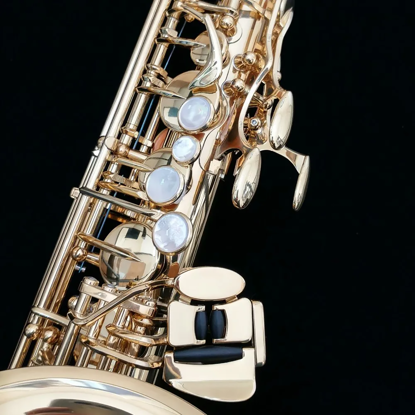 Yanagisawa AWO1 Alto Sax Left Hand Mother-of-Pearl Keys Closeup