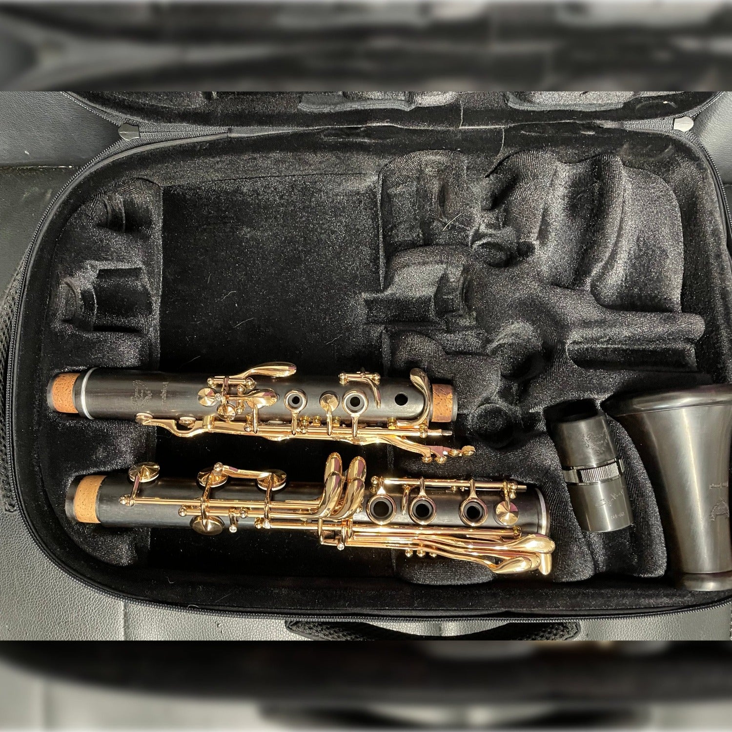 Royal Global rose gold edition Firebird A clarinet disassembled in case