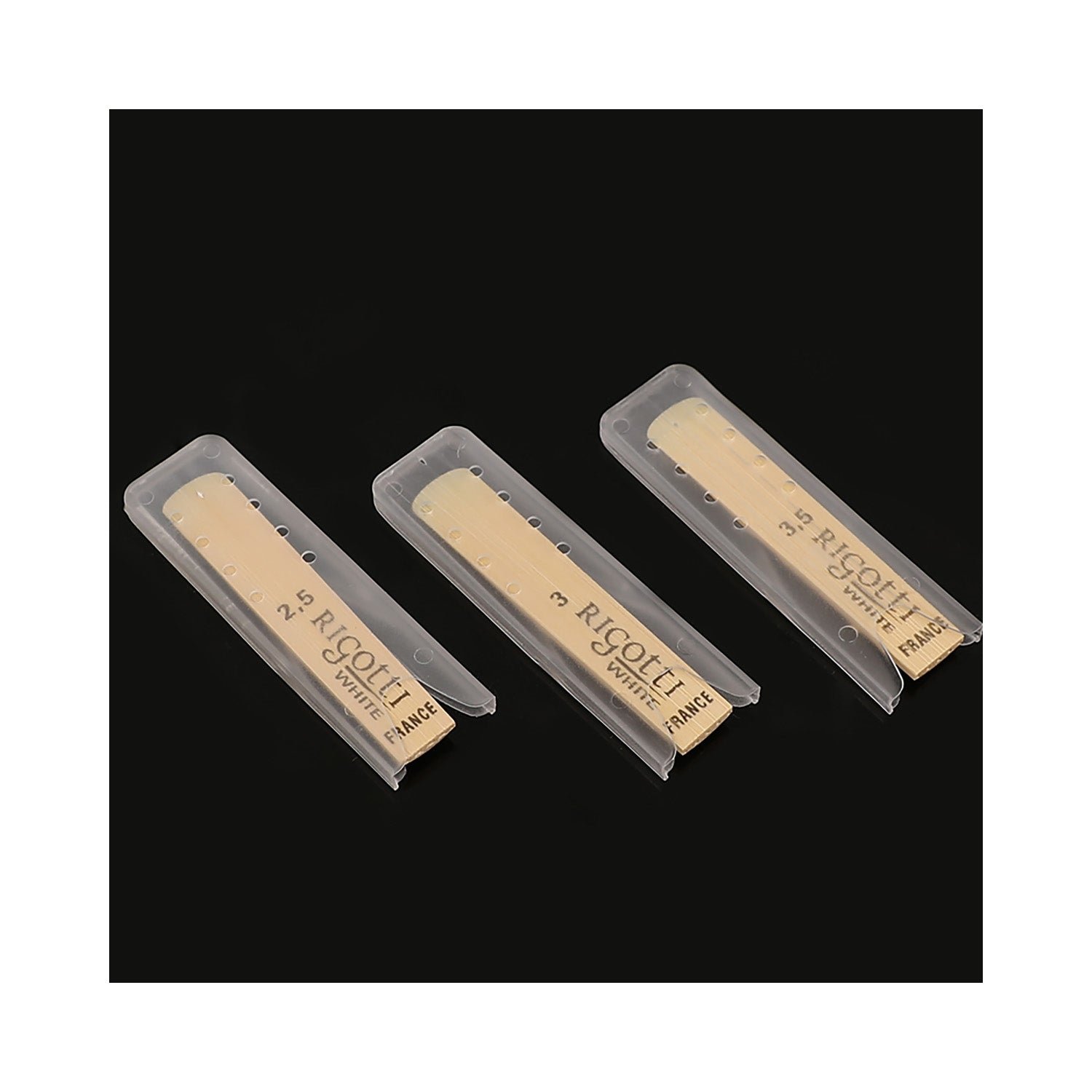Rigotti White Clarinet Reeds - View of back of the reed