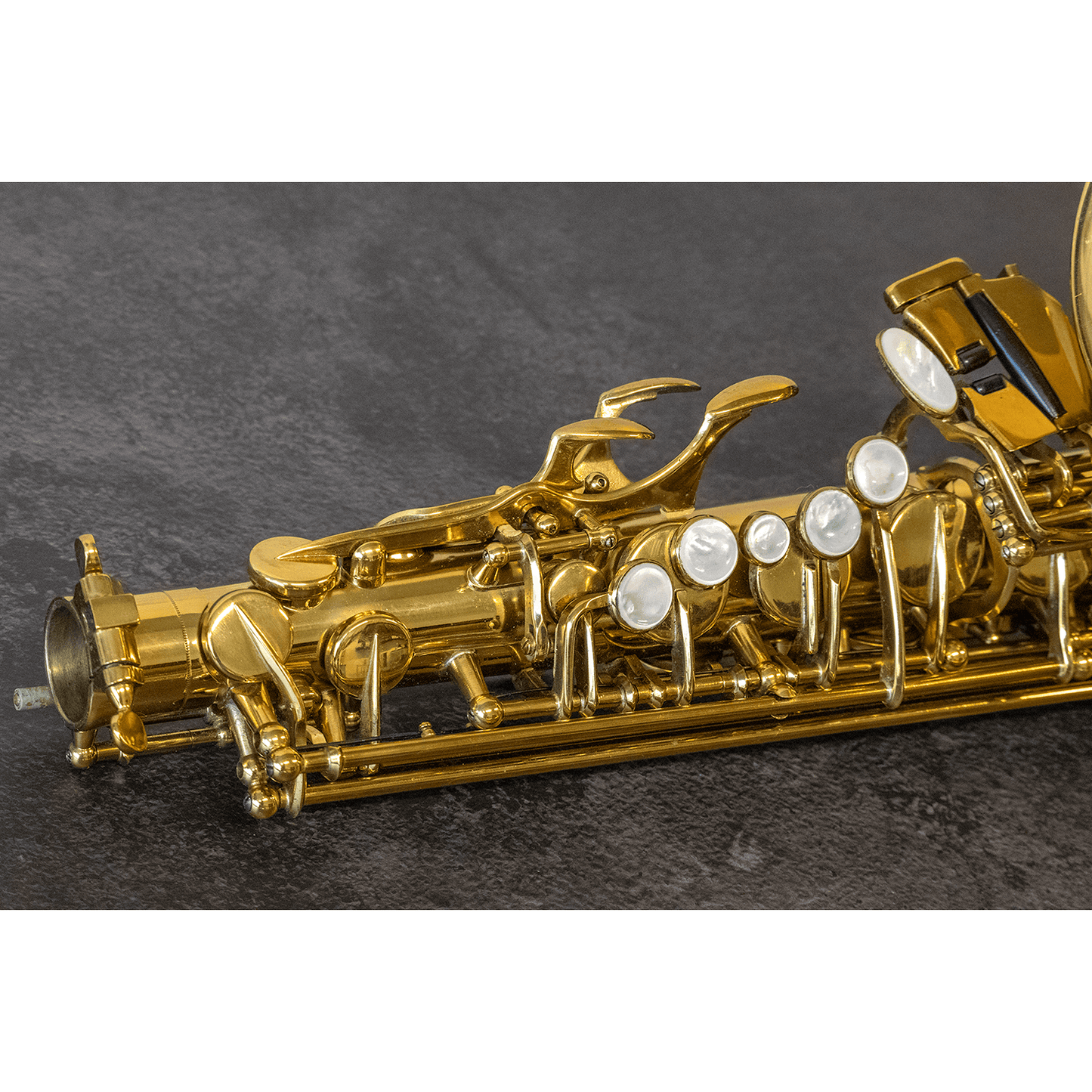 Selmer Paris Mark VII - left hand key work