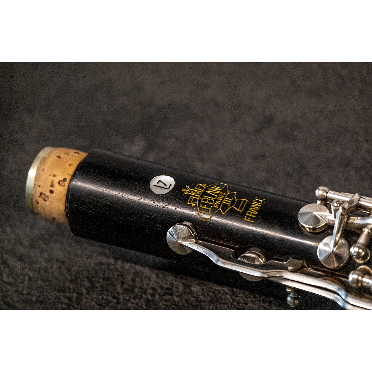 Leblanc L7 A Clarinet - upper joint logo close up