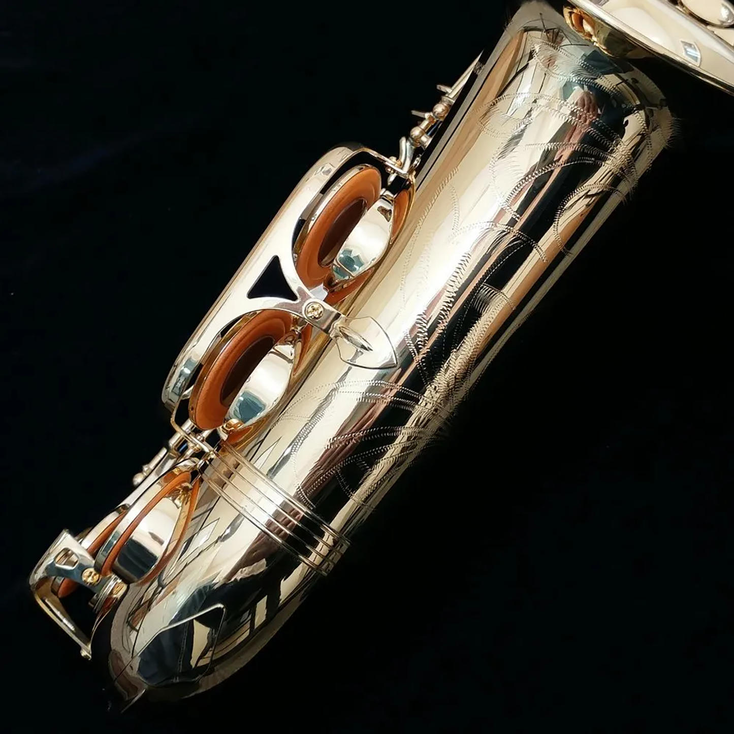 Yanagisawa AWO1 Alto Sax Bell Closeup