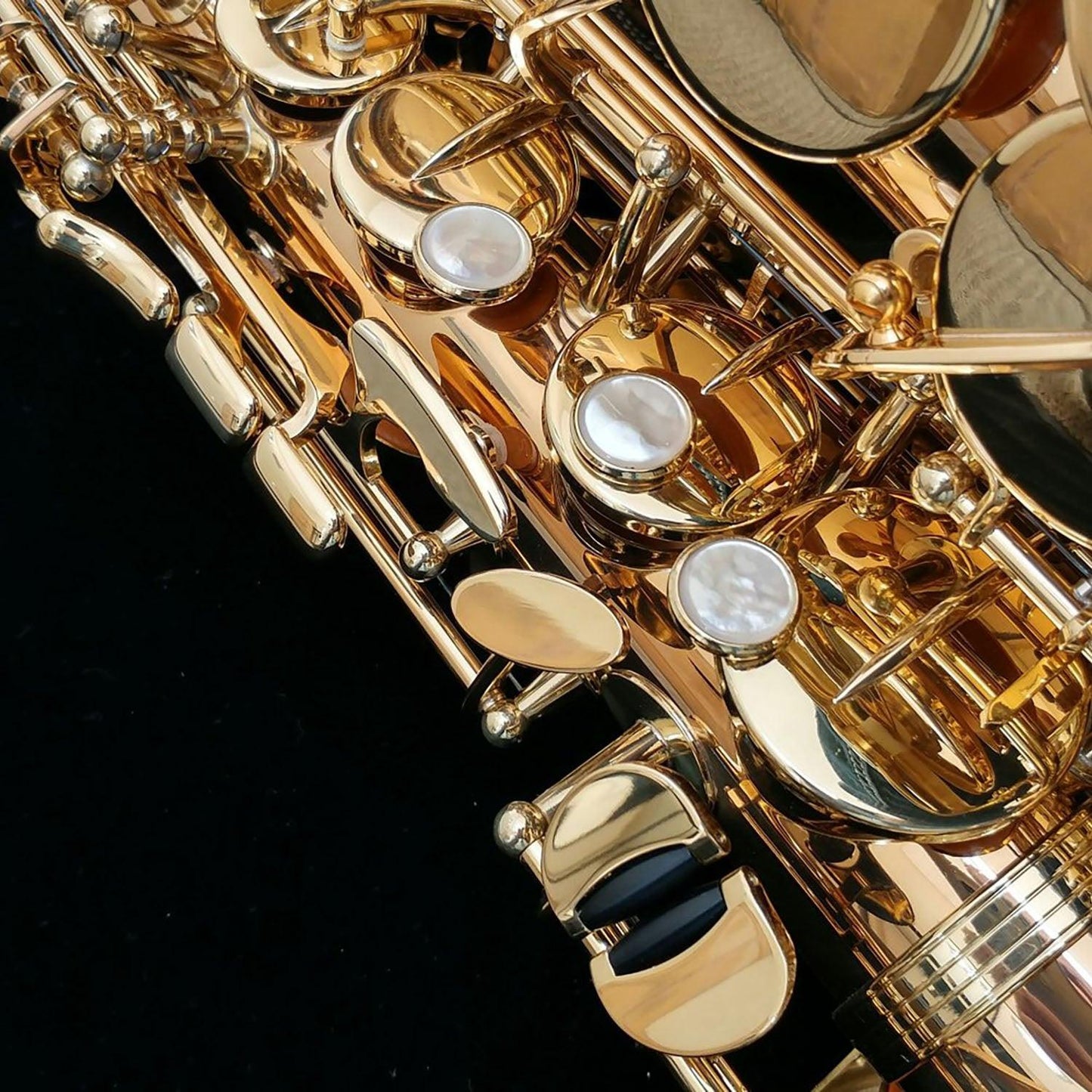 Yanagisawa AWO2 Alto Sax Right Hand Mother-of-Pearl Keys Closeup