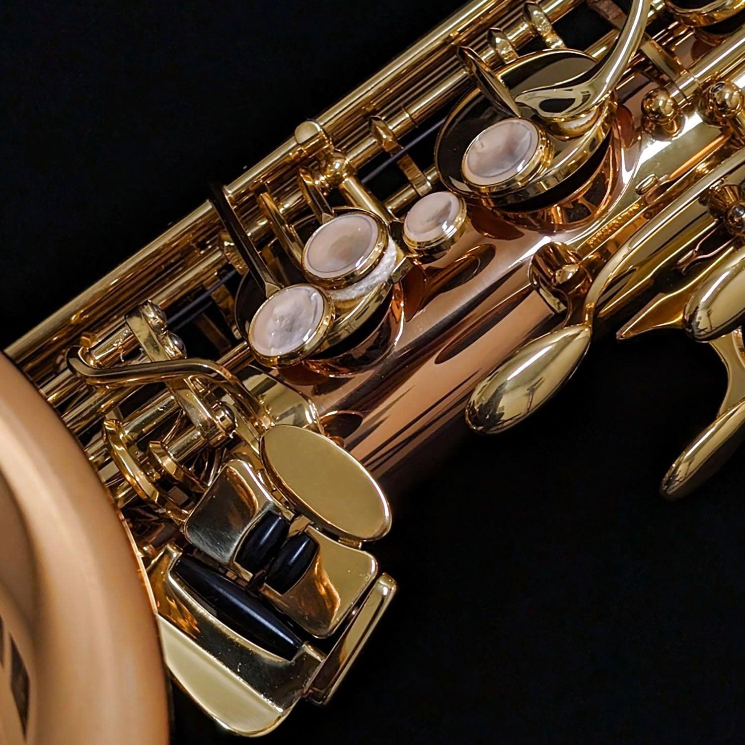 Yanagisawa TWO2 Tenor Sax Mother-of-Pearl Keys Closeup